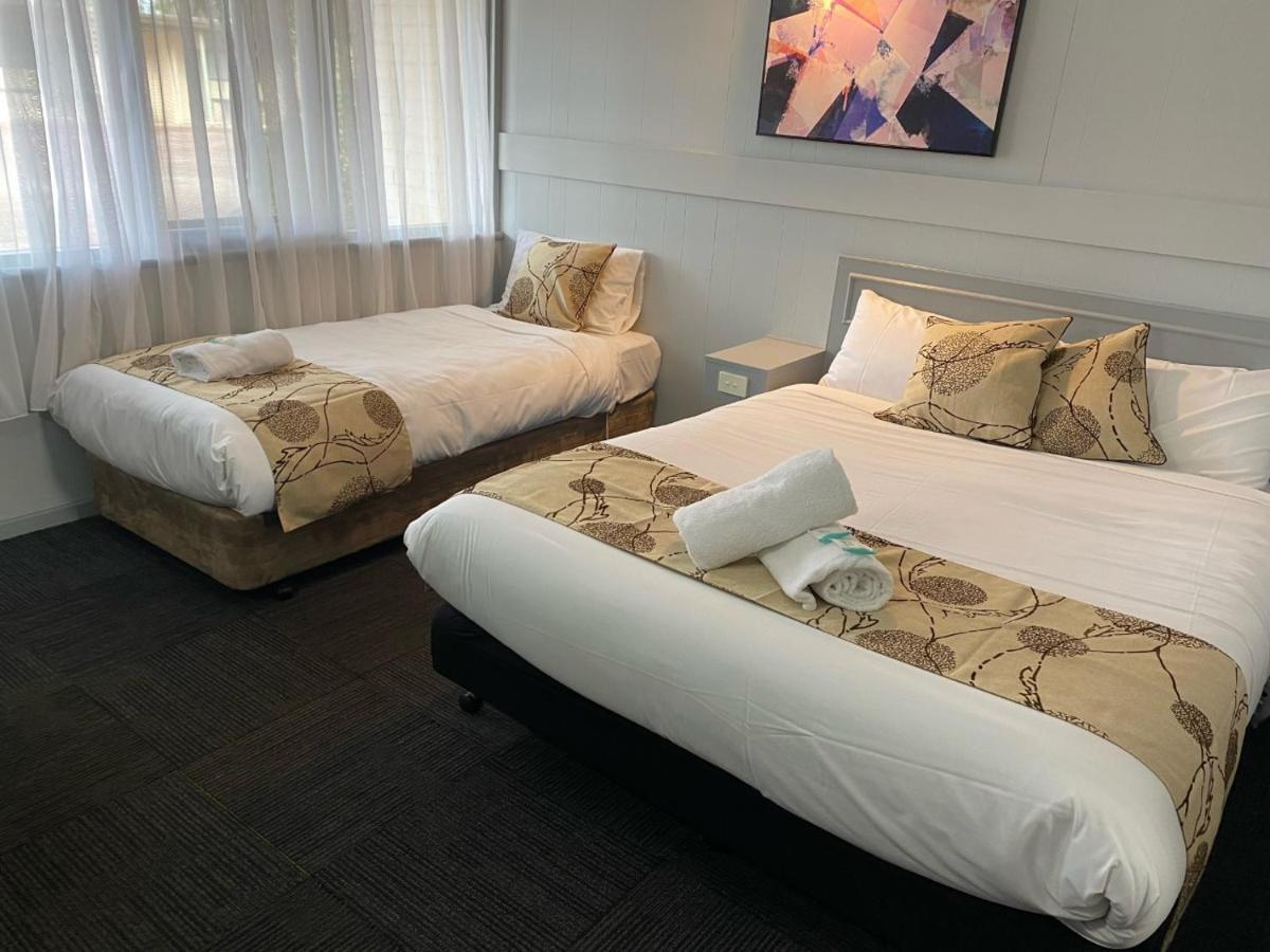 Charlton Motel Экстерьер фото