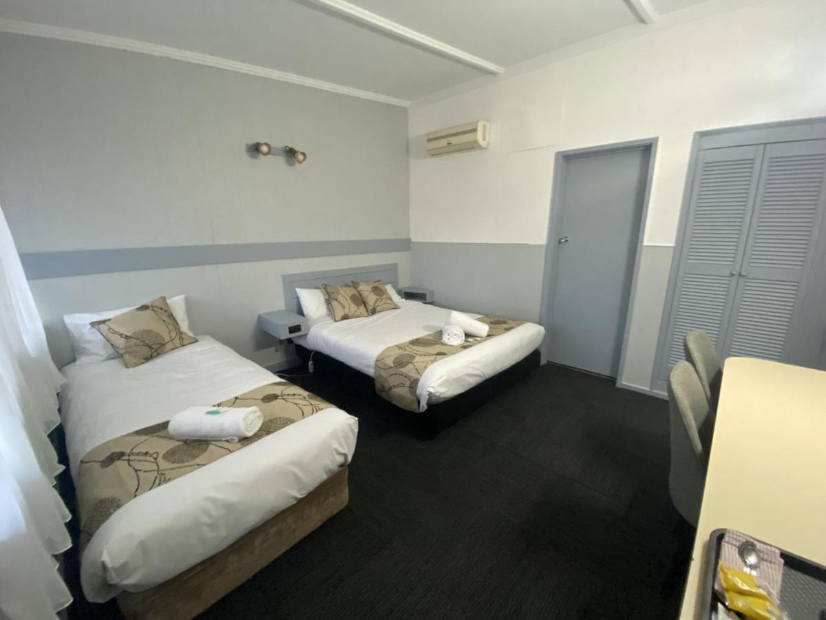 Charlton Motel Экстерьер фото
