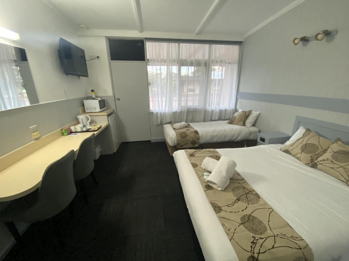 Charlton Motel Экстерьер фото