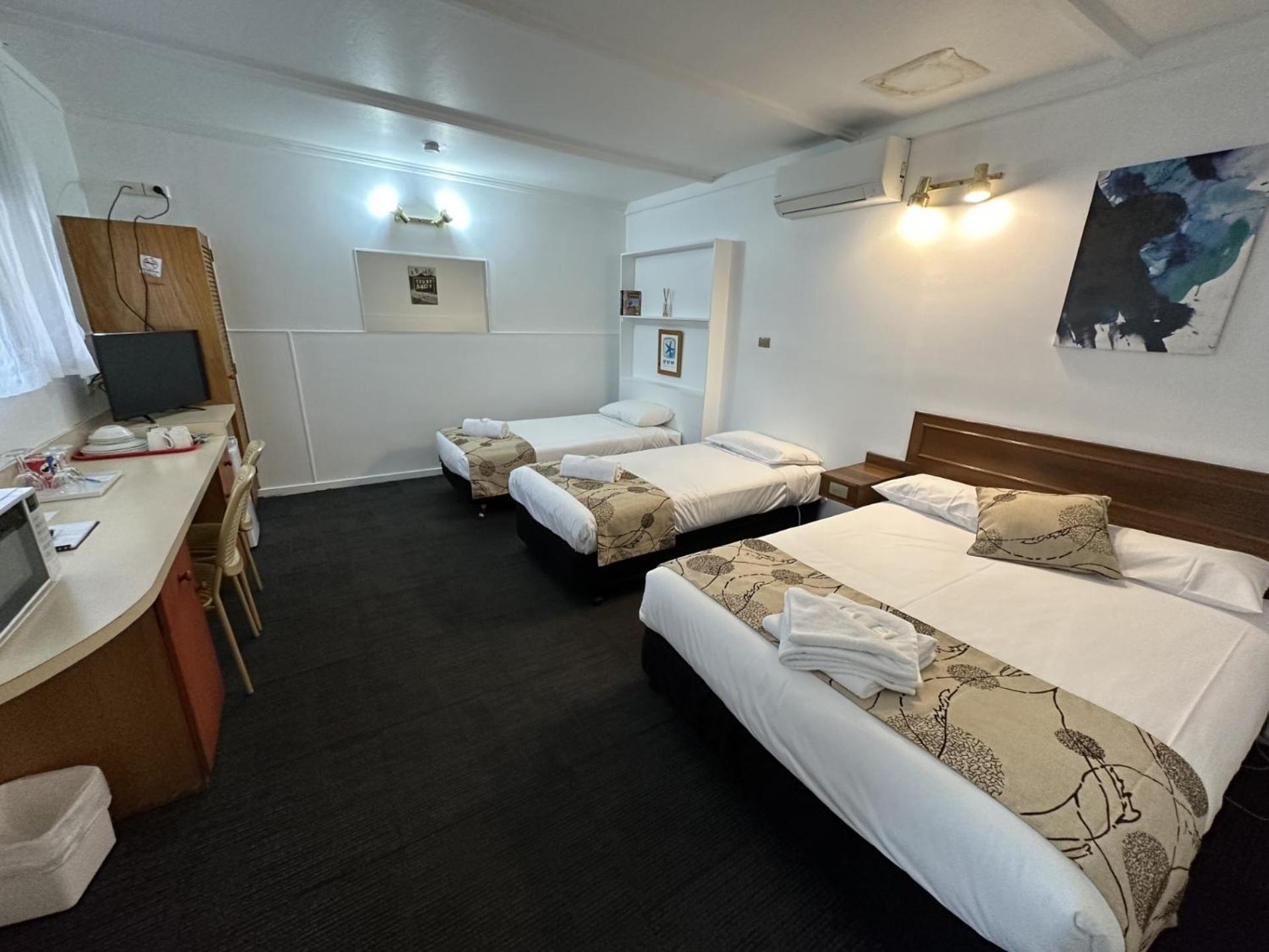 Charlton Motel Экстерьер фото